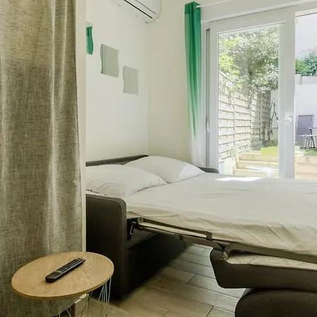 Magnan Avec Jardin Proche Des Plages *